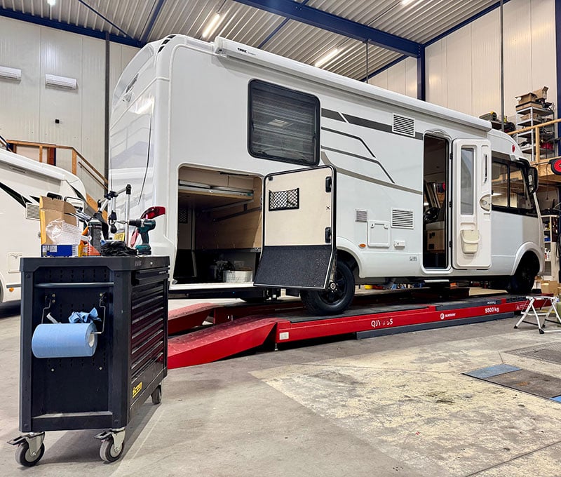 Camperonderhoud nodig? Bens camper- en caravan service in Noord-Brabant staat als BOVAG erkend specialist voor u klaar.